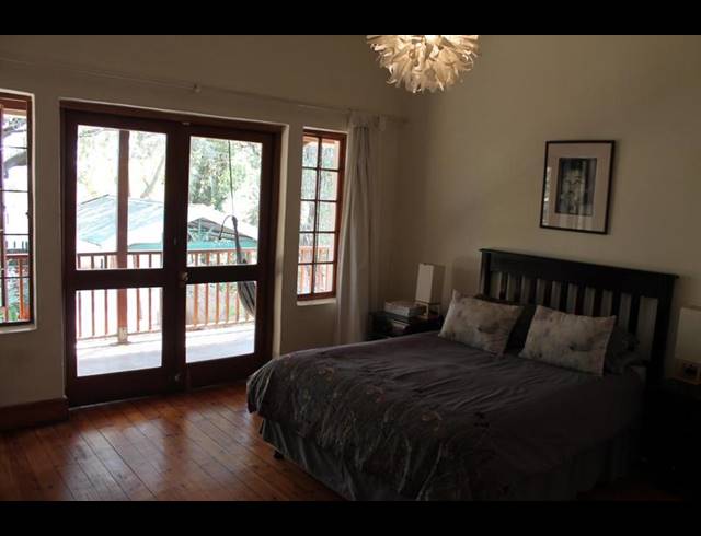 6 BEDROOM HOUSE FOR SALE IN KENSINGTON